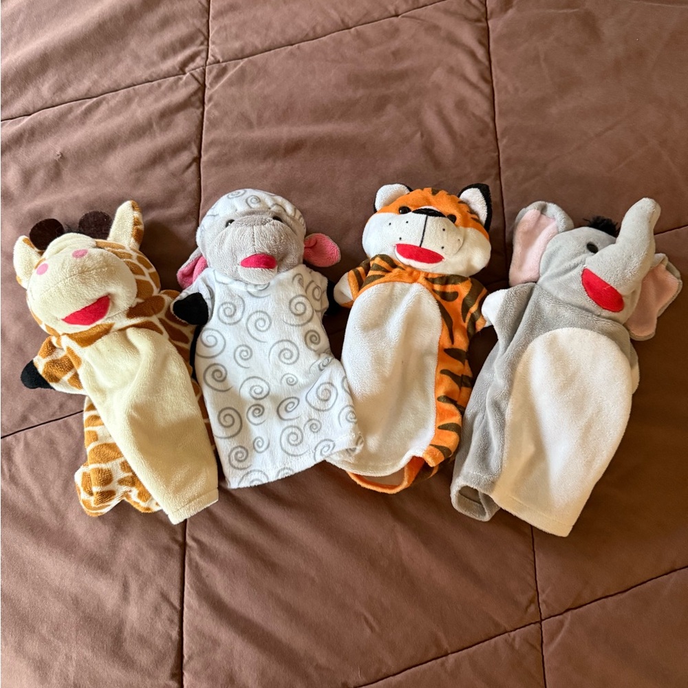 Animal Hand Puppets Set